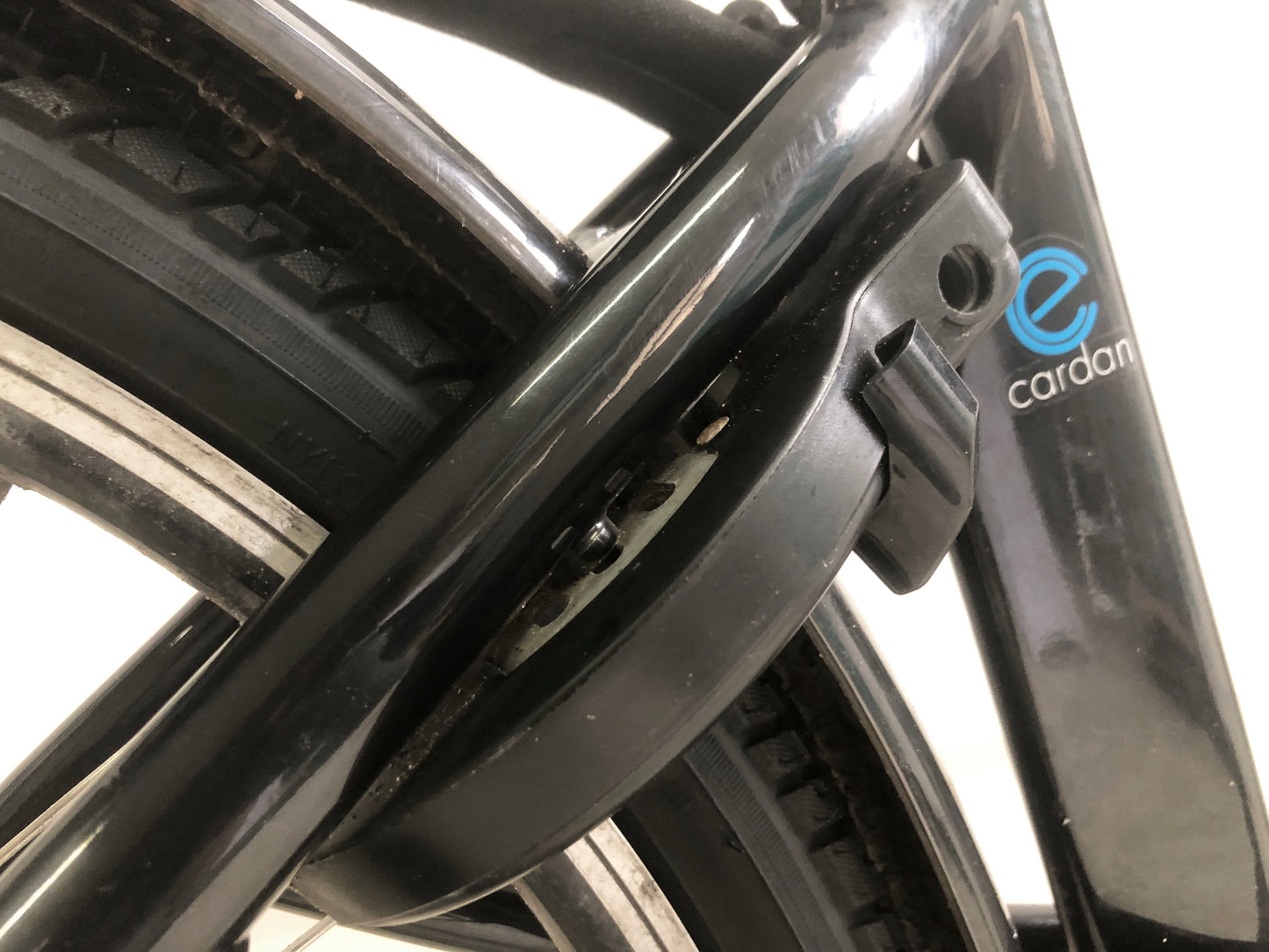 Vélo électrique mixte e-Cardan - 26"