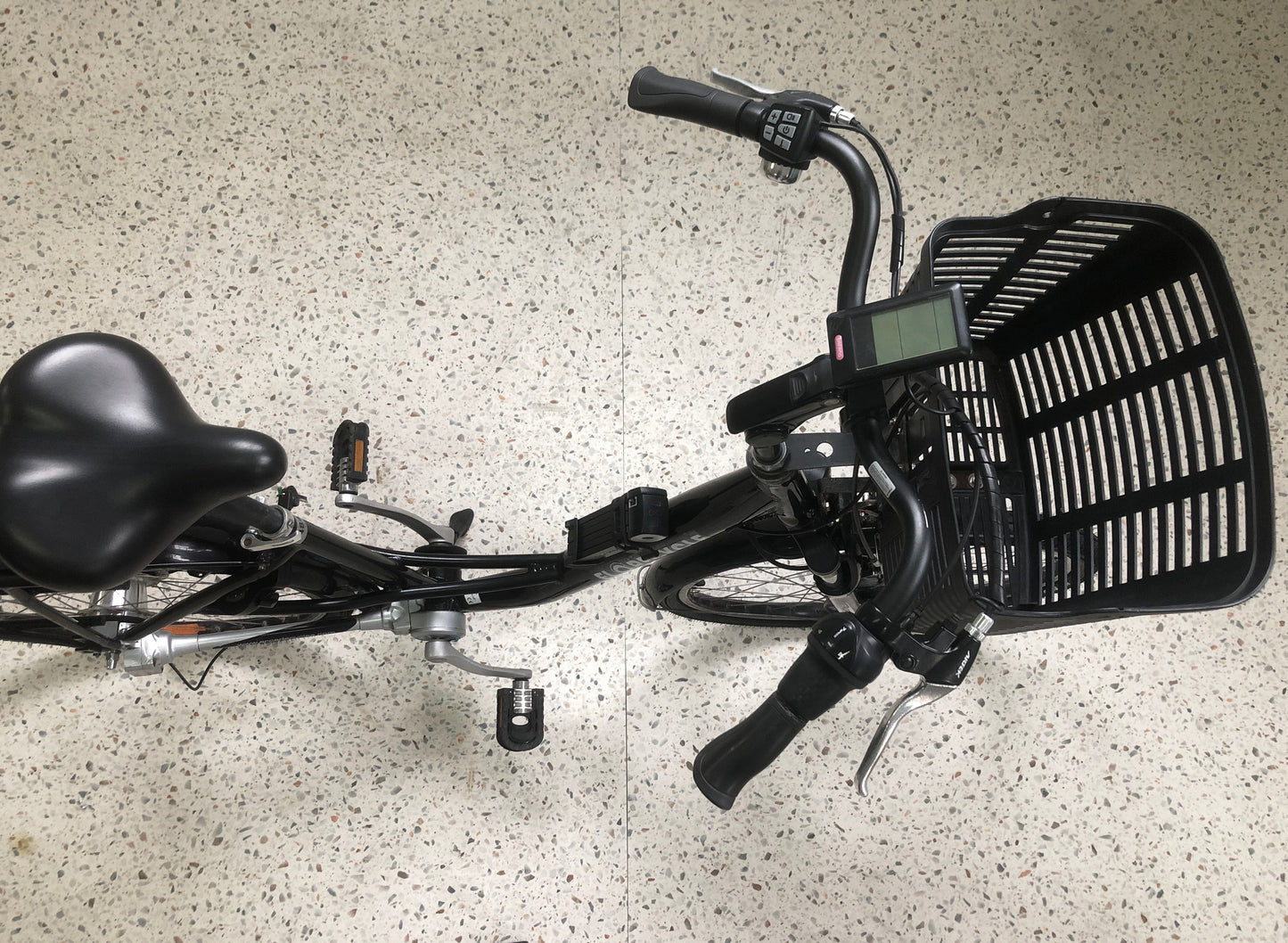 Vélo électrique mixte e-Cardan - 26"