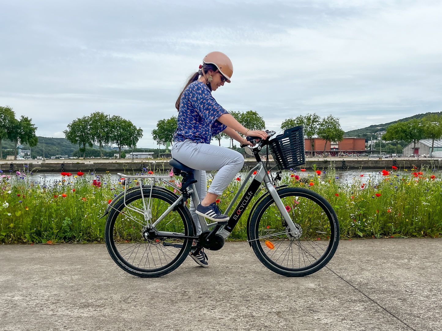 Vélo électrique mixte Moka - Batterie garantie 12 mois